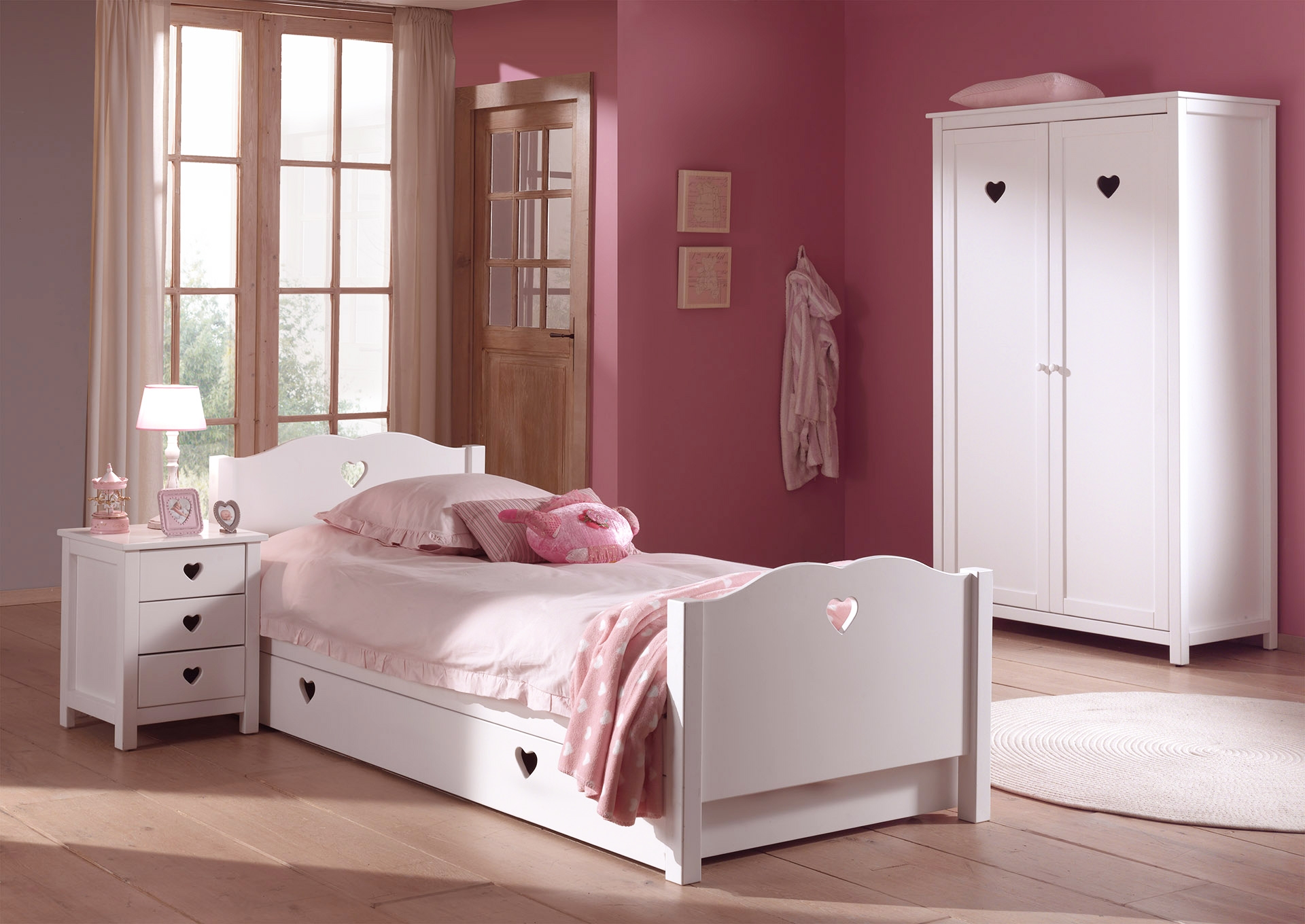 Lit chambre fillette emilie pour un style romantique so nuit